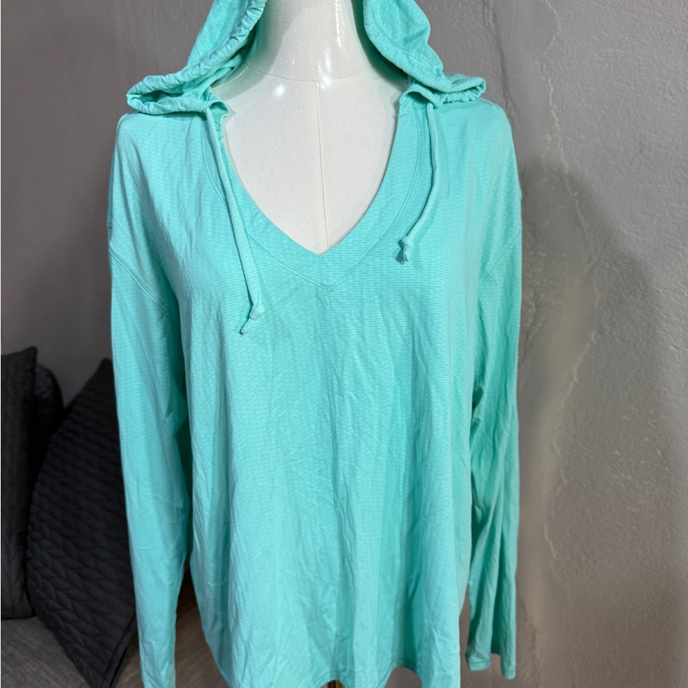 L.L.Bean Women’s Lightweight Hooded Pullover Long Sleeve Top Seafoam Aqua large